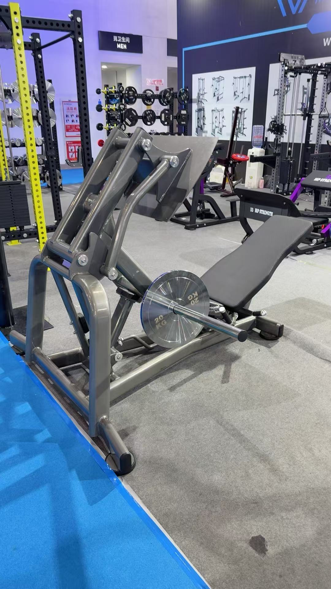 Machine de presse à jambes à 4 - Home Gym With Leg Press avis et prix