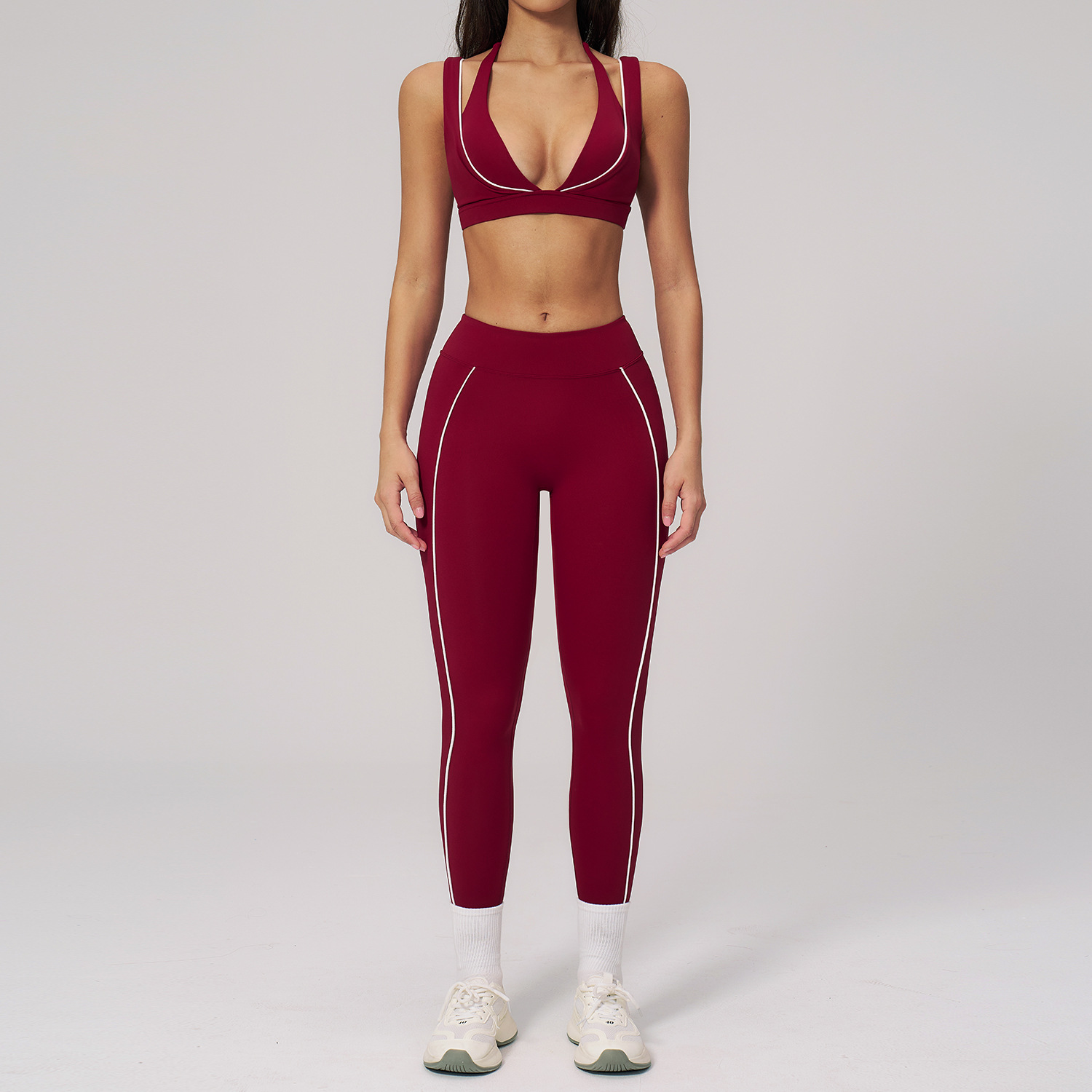 Vêtements de sport pour femmes - Home Gym With Leg Press avis et prix